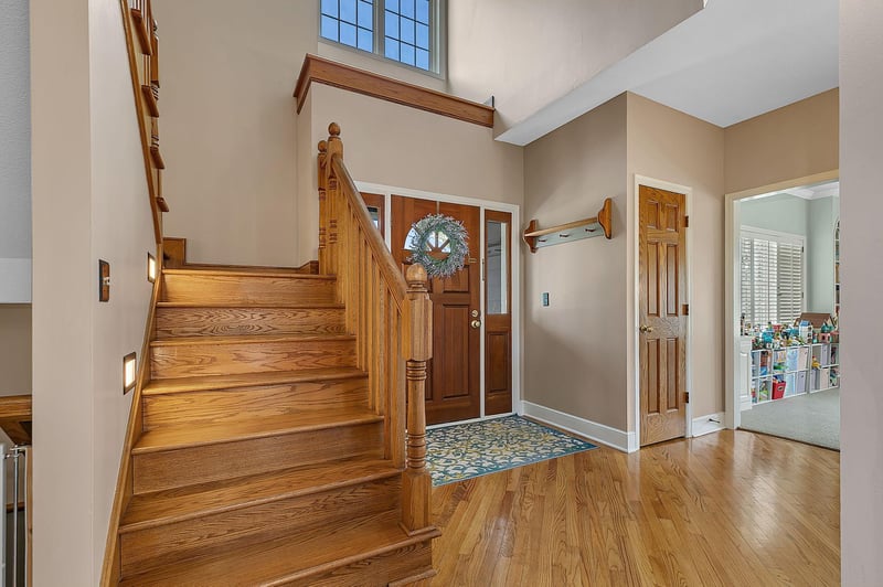2237 Chelmsford Ln, Saint Cloud, MN 56301