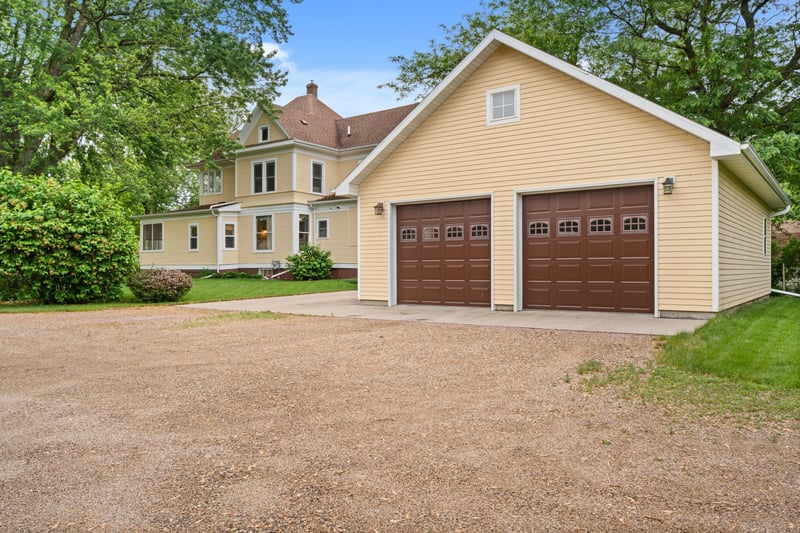 605 S Lafayette Ave, Fulda, MN 56131