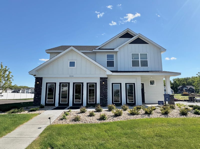 2606 Green Ash Ave, Shakopee, MN 55379