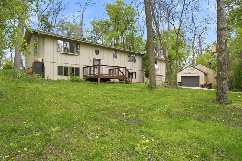 9215 Shannon Ln, Corcoran, MN 55340