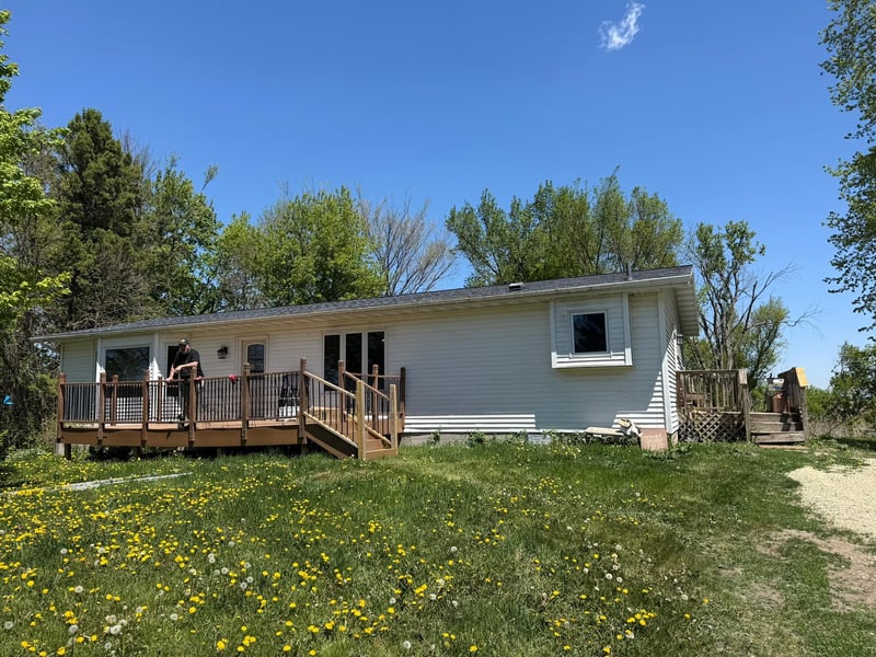 10097 SW 72nd Ave, Ellendale, MN 56026