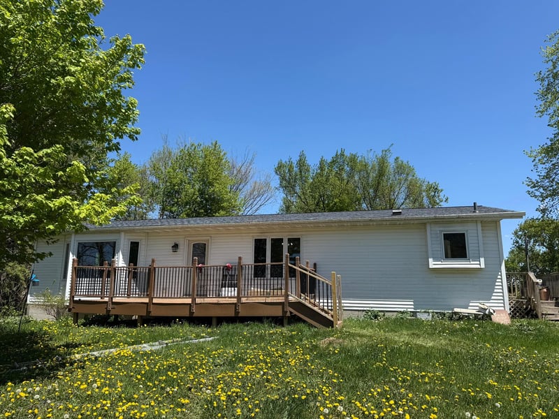 10097 SW 72nd Ave, Ellendale, MN 56026