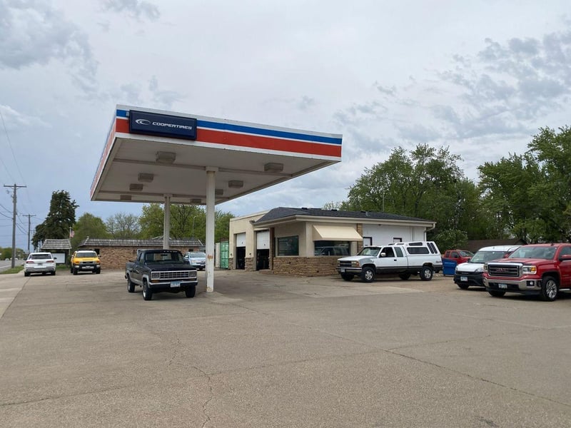 743 E Broadway St, Monticello, MN 55362