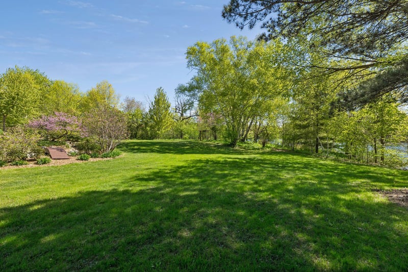 5900 Zehnder Rd, Sunfish Lake, MN 55077
