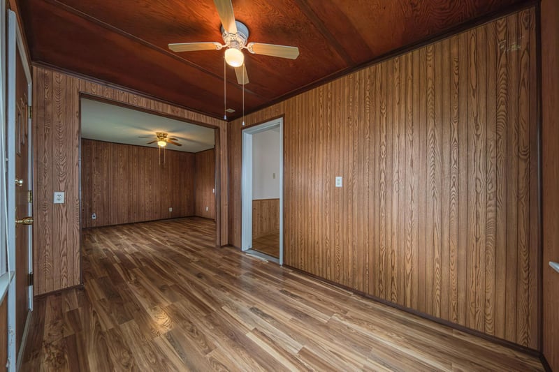 607 Charles Ave, Saint Paul, MN 55103