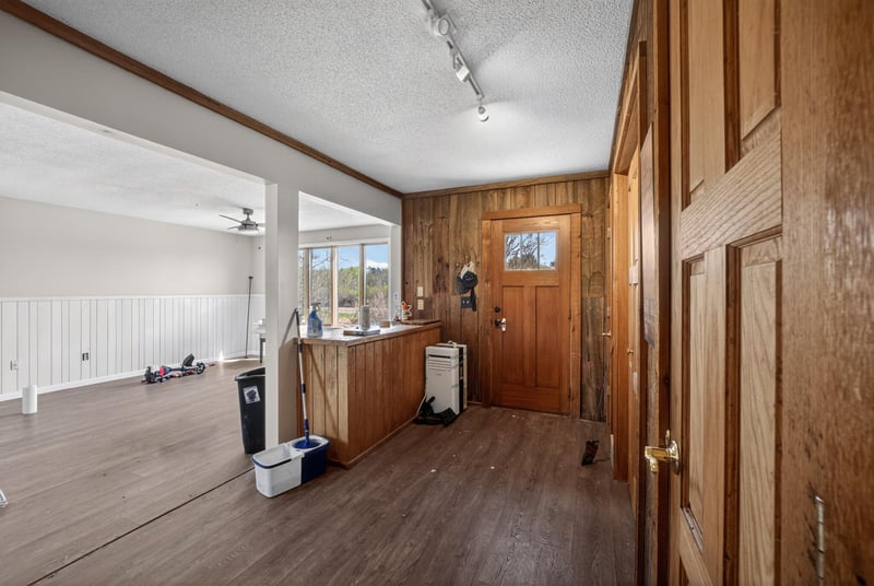3531 State Highway 23, Askov, MN 55704