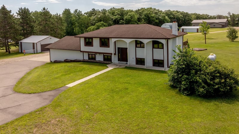 28943 Todd Line Rd, Staples, MN 56479