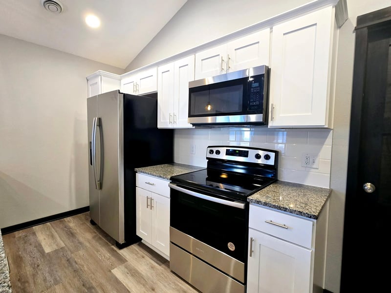 2027 Clark St, Saint Peter, MN 56082