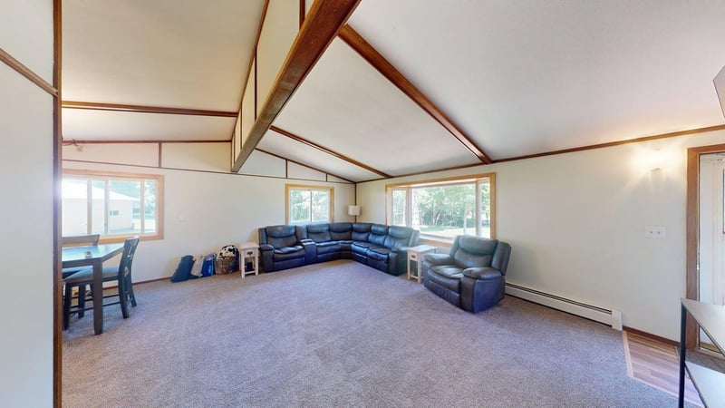 6041 115th St NW, Maple Lake, MN 55358