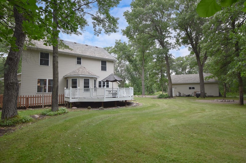 14586 31st St, Clear Lake, MN 55319