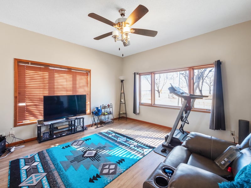 276 Minnesota Ave W, Glenwood, MN 56334