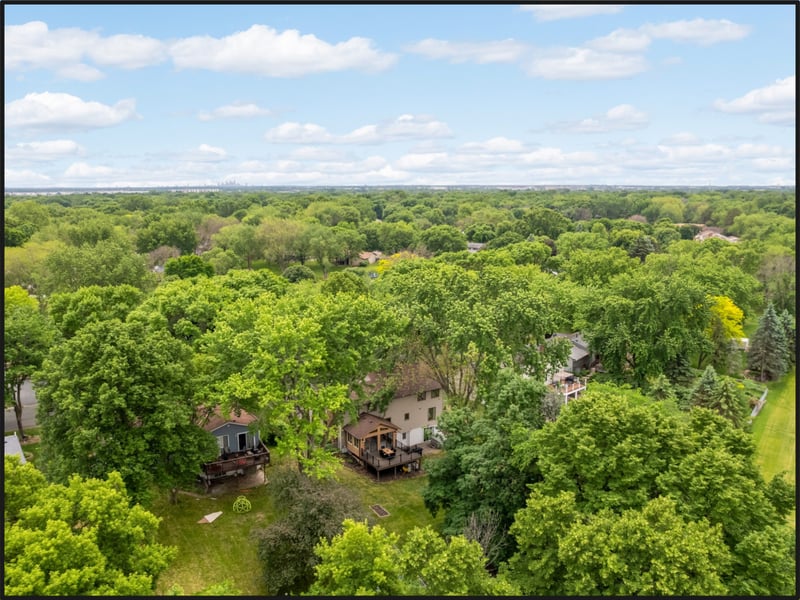 10587 Wellington Ln N, Maple Grove, MN 55369