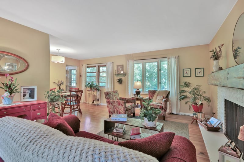 4740 Church Ln, Hopkins, MN 55343
