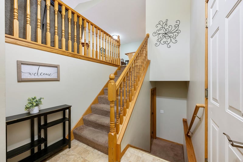 1414 3rd St S, Princeton, MN 55371