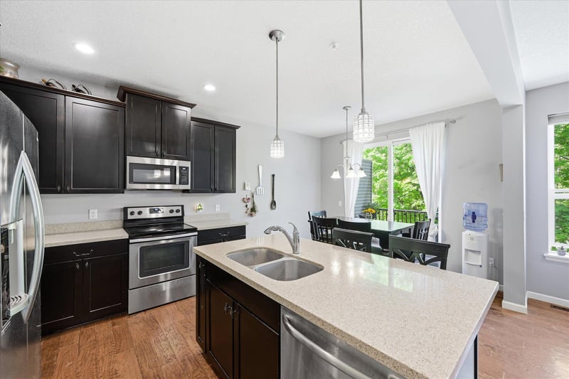 14358 Parkside Ct NW, Prior Lake, MN 55372