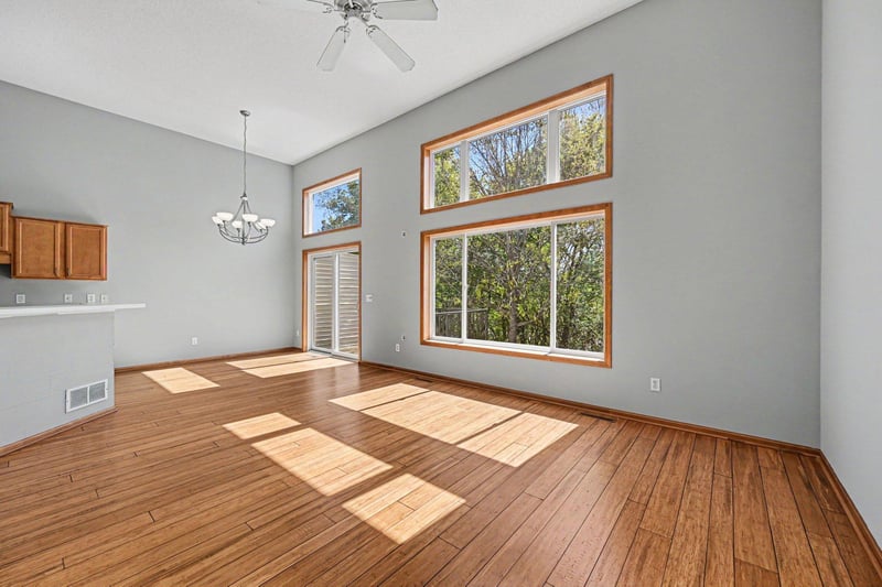 3713 Fox Tail Trl NW, Prior Lake, MN 55372