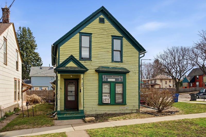 506 Bellows St, Saint Paul, MN 55107
