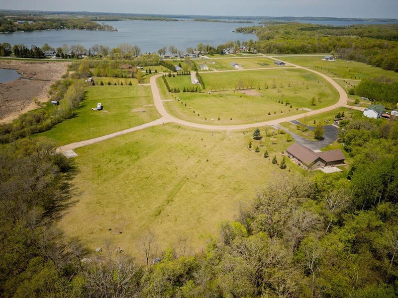 18080 Meadows Cir, Audubon, MN 56511