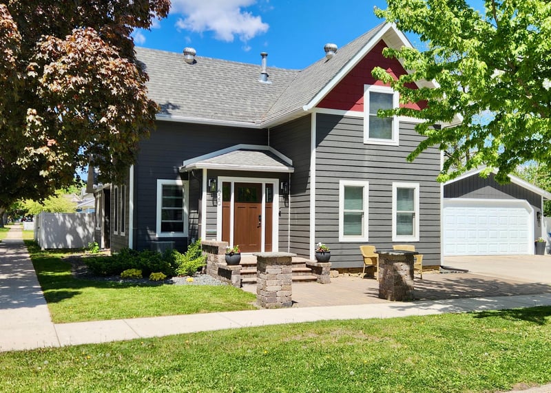 620 W Dwelle St, Lake City, MN 55041