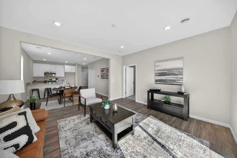 1805 Lynx Pl SE, Pine Island, MN 55963