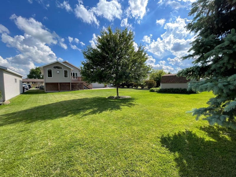 905 3rd St NW, Byron, MN 55920