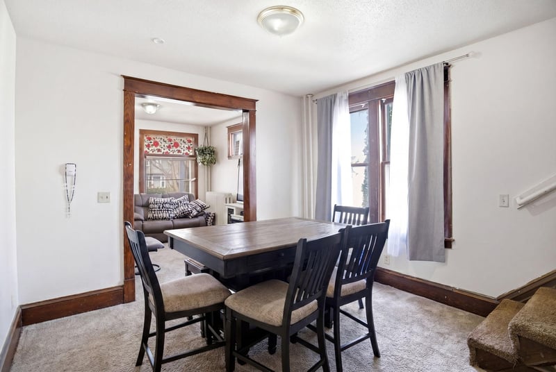 572 Ottawa Ave, Saint Paul, MN 55107