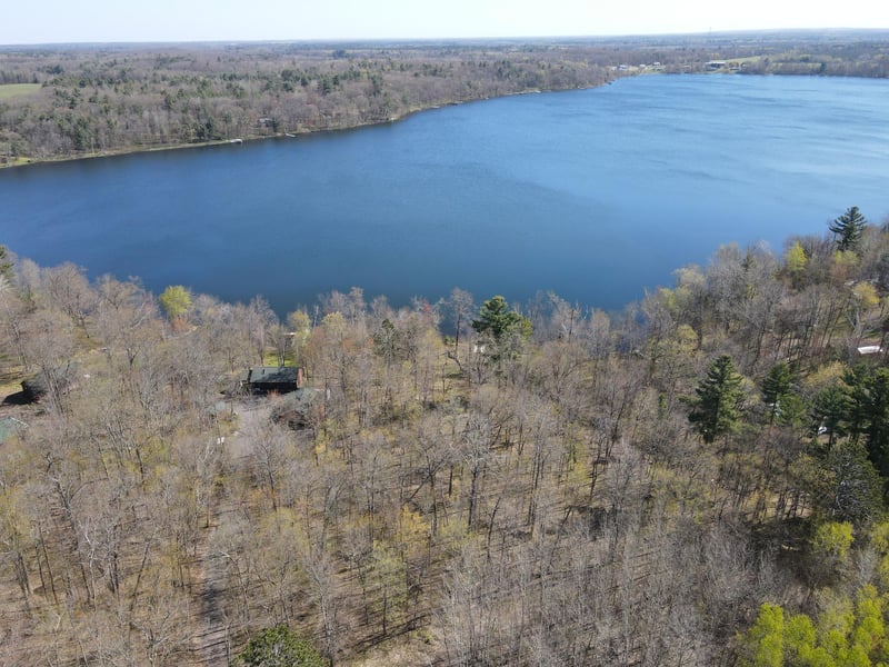 N4365 Red Oak Ln, Stone Lake, WI 54876