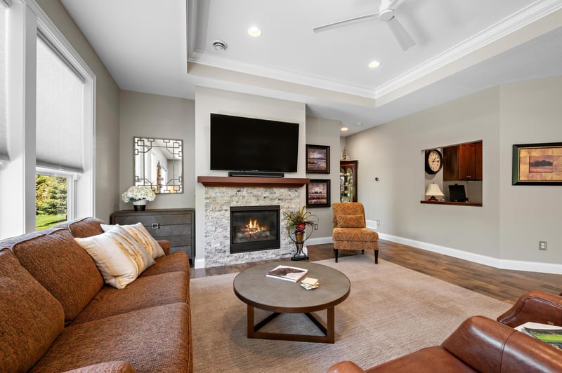 12777 Aspen Ln, Rogers, MN 55374