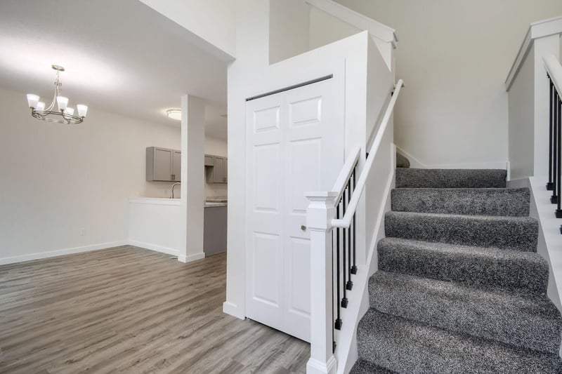 6856 Meadow Grass Ln S, Cottage Grove, MN 55016
