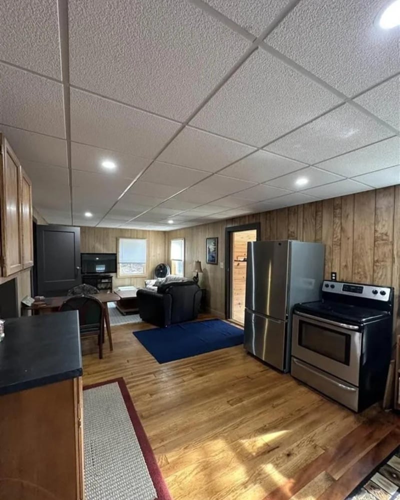 12433 Burma Rd, Kabetogama, MN 56669