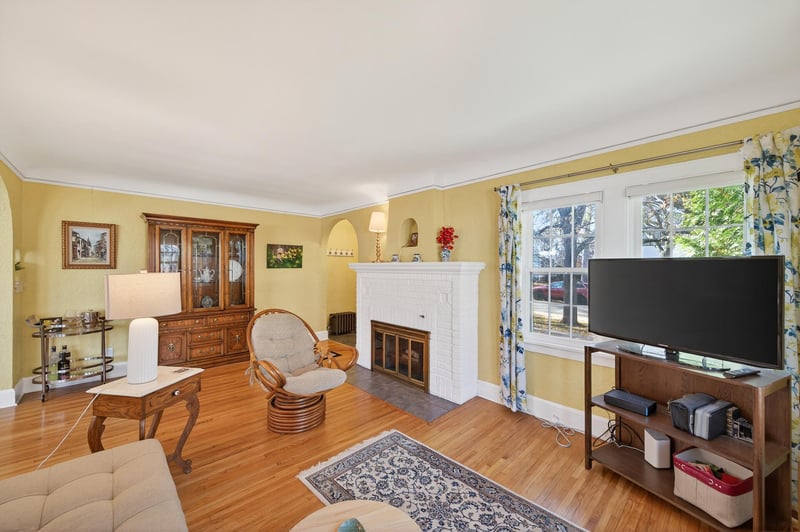 780 Delaware Ave, Saint Paul, MN 55107