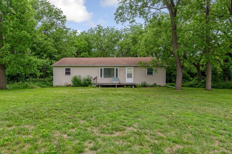 16616 260th Ave, New Richland, MN 56072