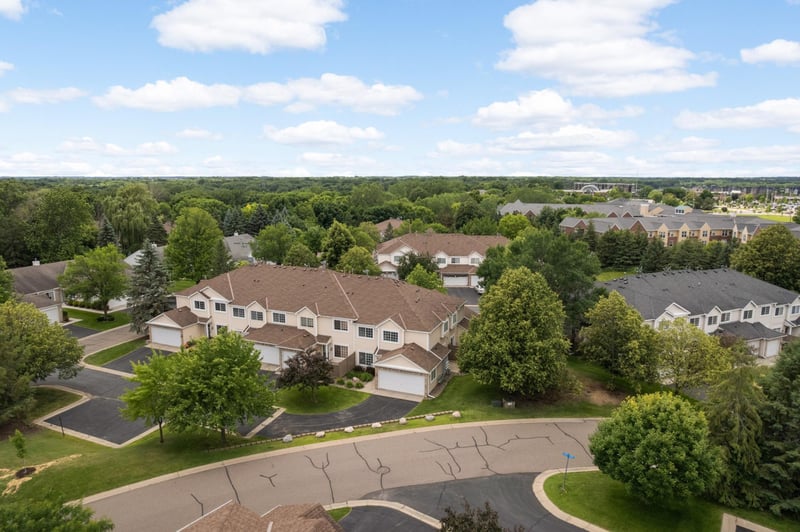 11200 Providence Ln, Eden Prairie, MN 55344