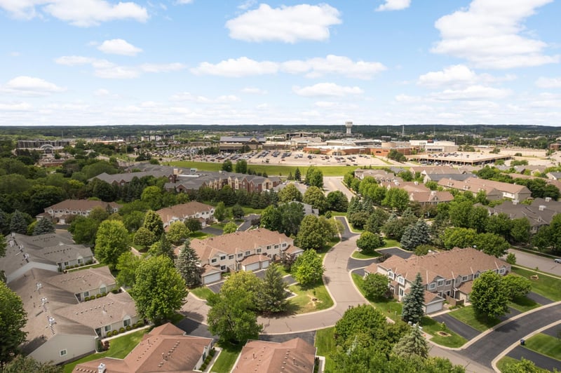11200 Providence Ln, Eden Prairie, MN 55344