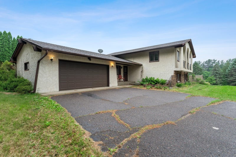 7567 Lent Trl, Stacy, MN 55079