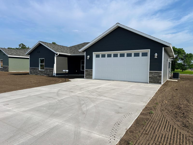 715 Cherry Ln, Perham, MN 56573