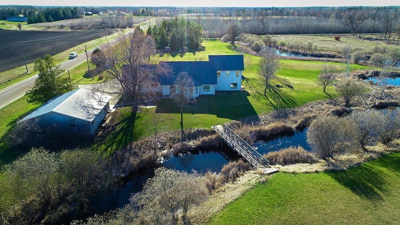 2866 12th St NW, Baudette, MN 56623