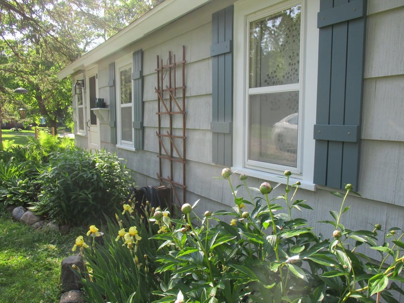 1896 Walter St, Maplewood, MN 55109
