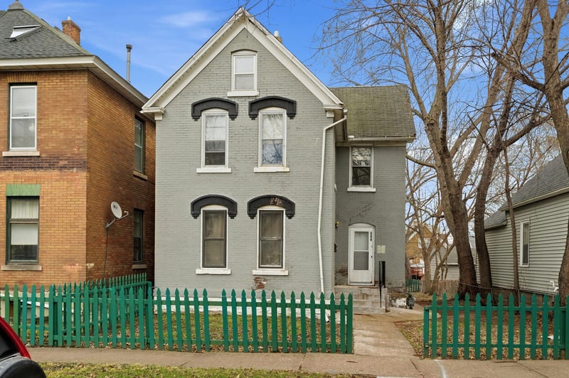 684 Virginia St, Saint Paul, MN 55103