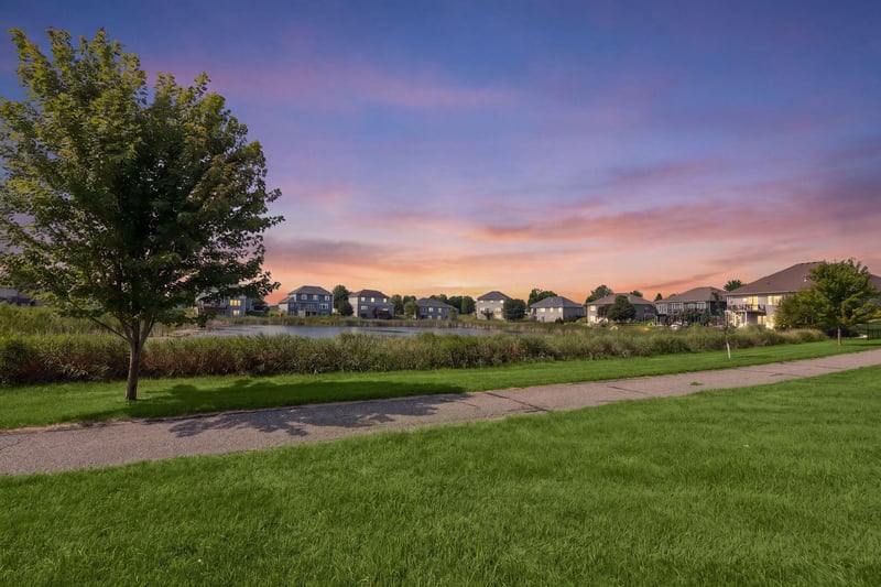 2061 Cobblestone Dr, Cologne, MN 55322