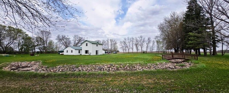 11154 County Road 71 NE, Nelson, MN 56355