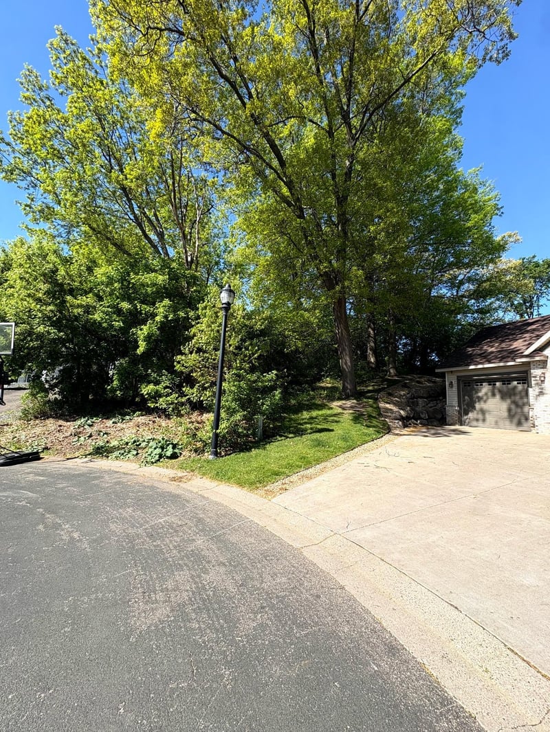 2051 Wilson Ave, South Saint Paul, MN 55075
