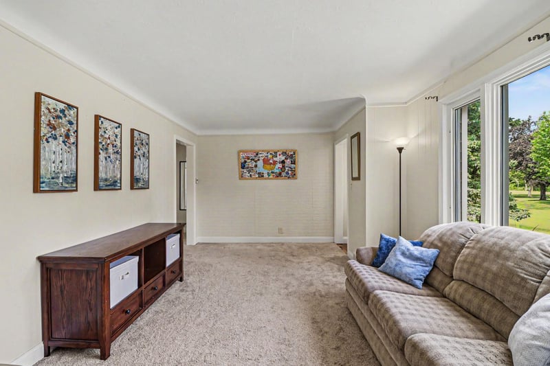 1009 Marshall Ave, Saint Paul Park, MN 55071