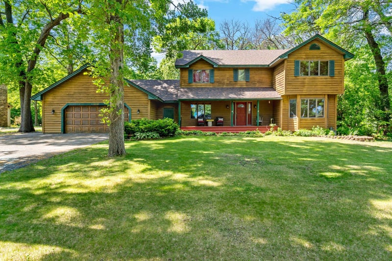26150 Galen Dr, Wyoming, MN 55092