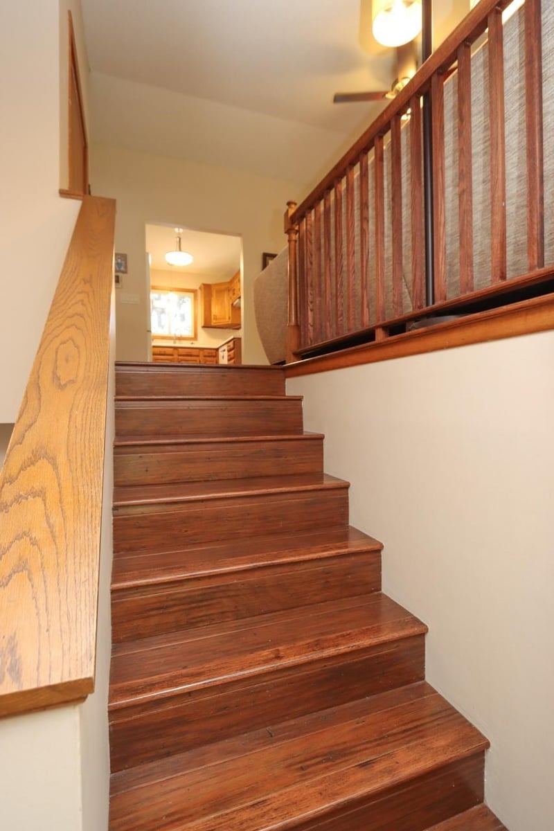 149 Mary Cir, North Mankato, MN 56003