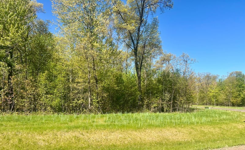 Lot 13 Legacy Dr, Eau Claire, WI 54703