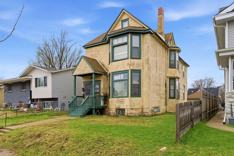 891 Iglehart Ave, Saint Paul, MN 55104