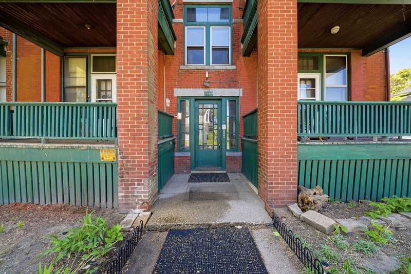 732 Marshall Ave, Saint Paul, MN 55104
