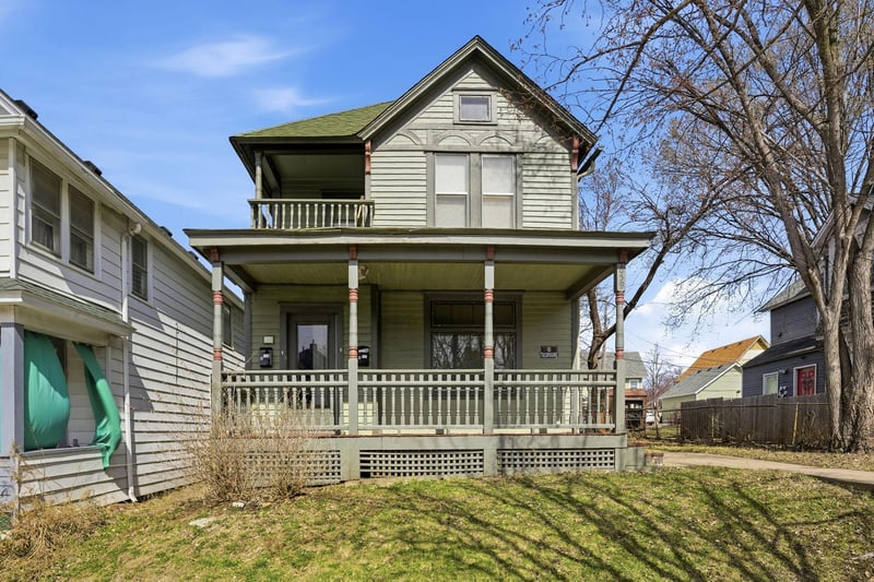 659 Conway St, Saint Paul, MN 55106