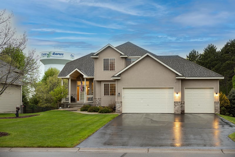 13190 Avocet St NW, Coon Rapids, MN 55448